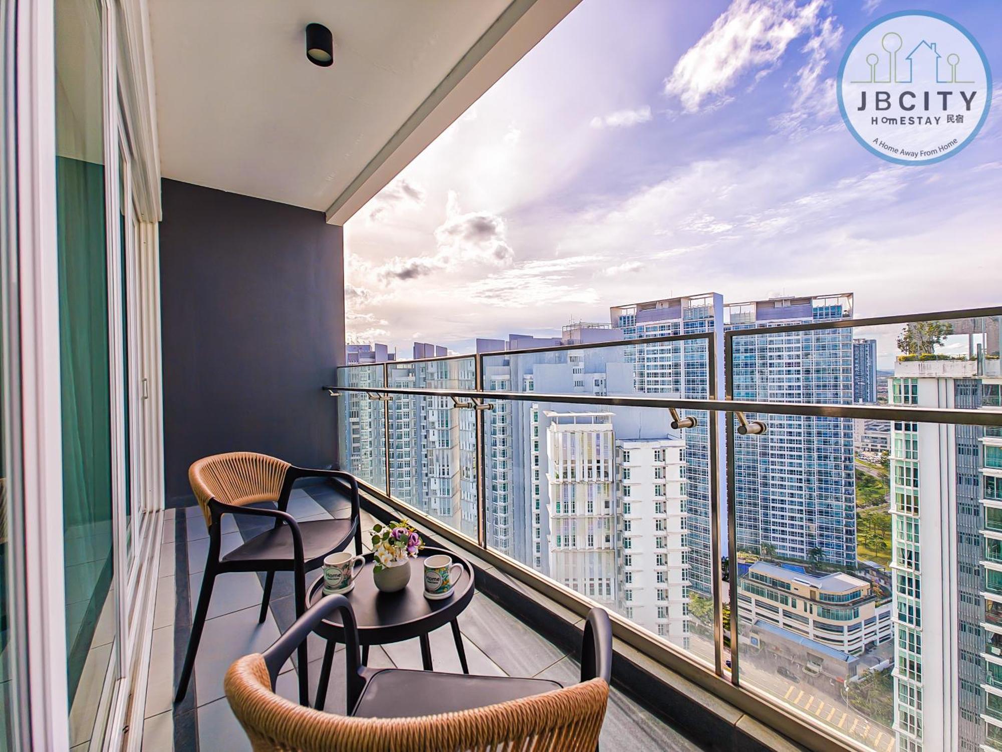 Medini Signature Suites By Rr Jbcity Нусаджая Екстериор снимка